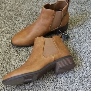 Women's Express Tan Booties